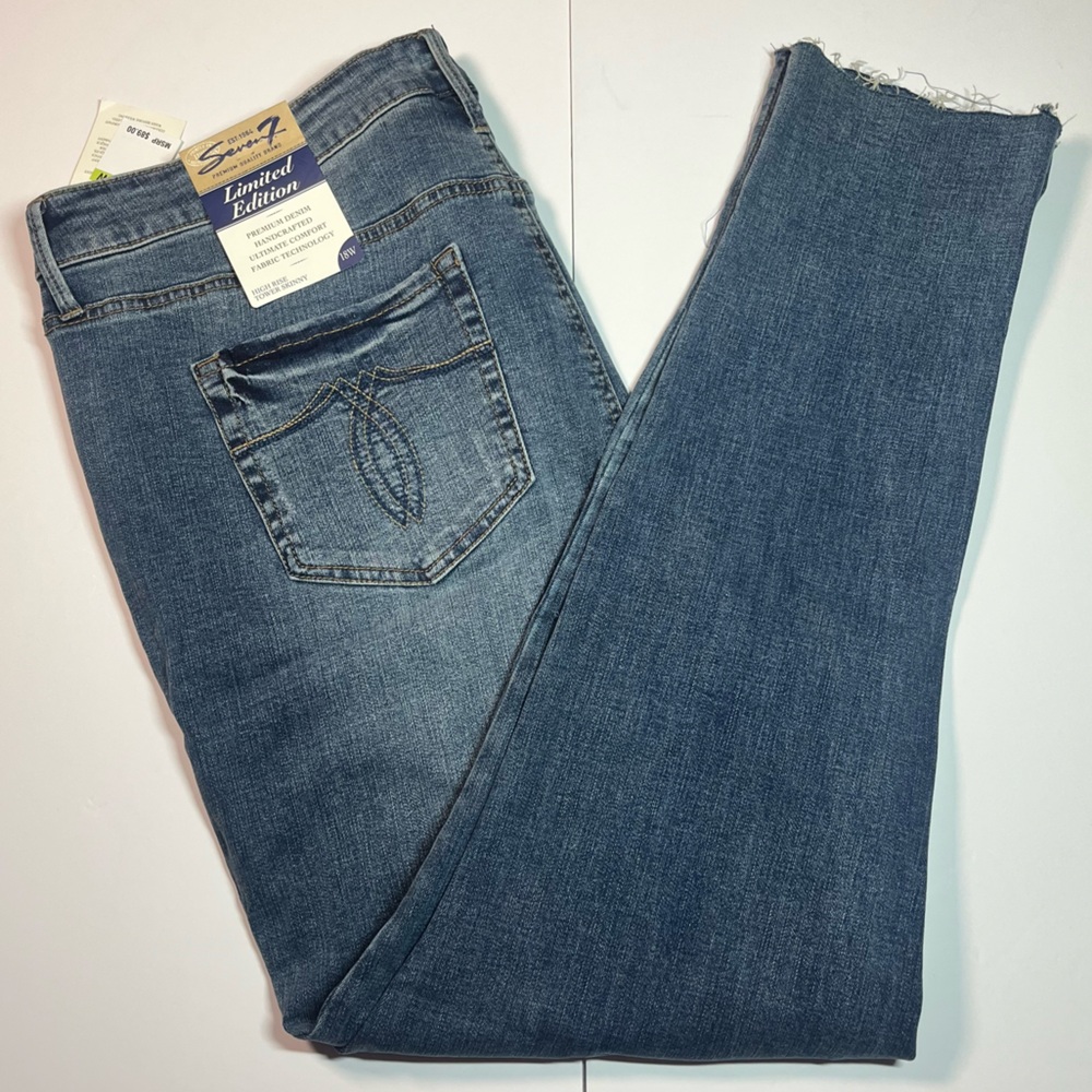 NWT Seven7 18W High Rise Tower Skinny Jeans Dark Wash Distressed Stretch Plus